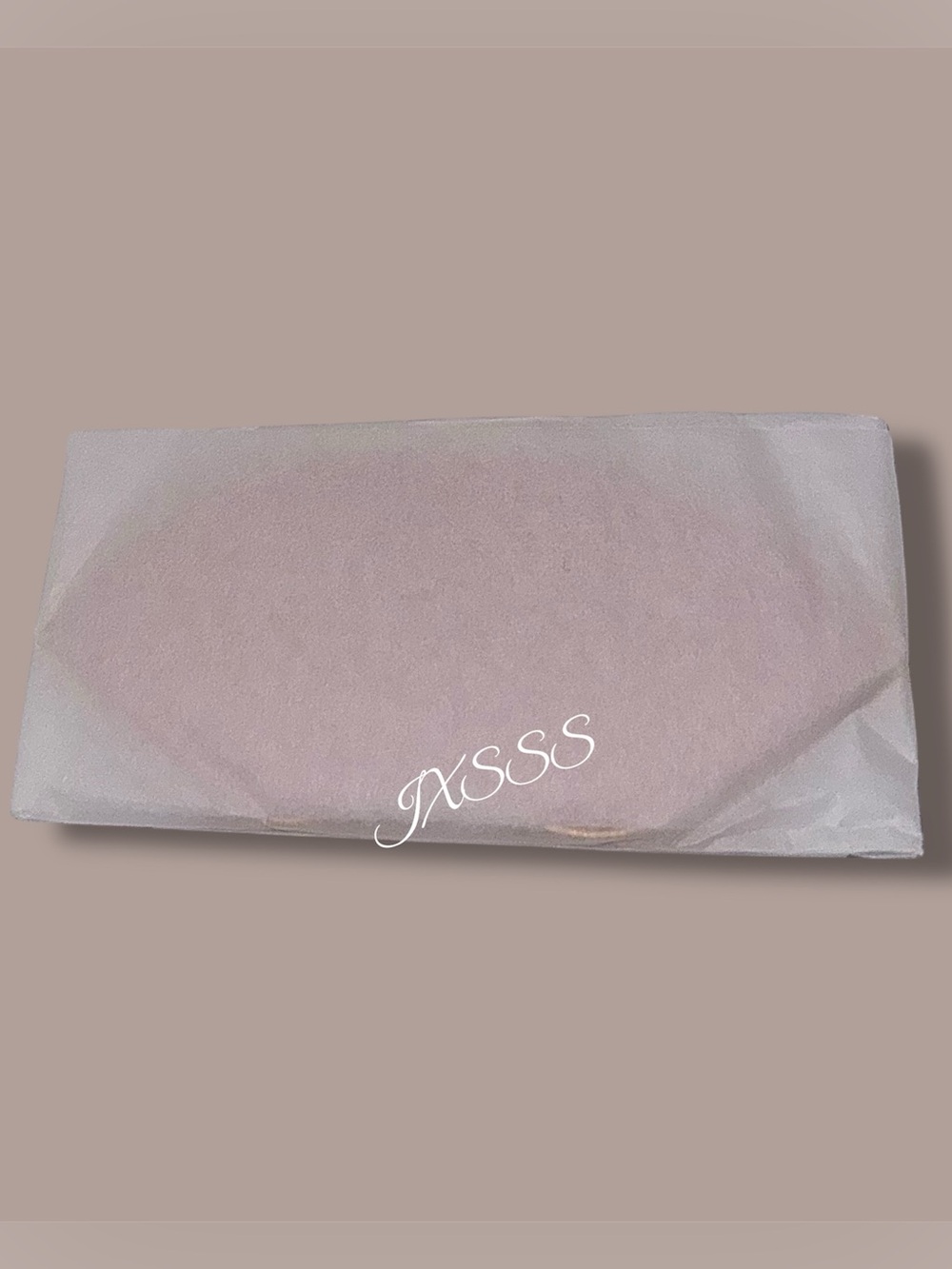 Light-Pink YSL (Yves Saint Laurent) Beauty Cosmetic Bag + Lip-Shaped Mirror SET - Picture 14 of 15